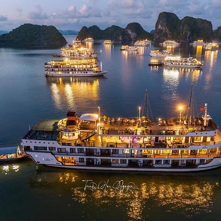 Alisa Premier Cruise Hotell Ha Long Exteriör bild