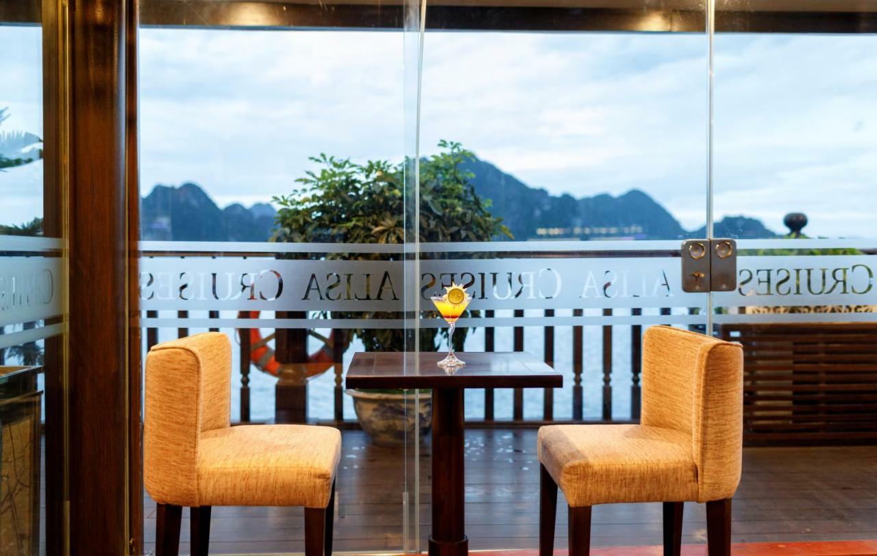 Alisa Premier Cruise Hotell Ha Long Exteriör bild